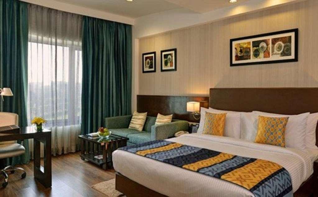 Fortune Park Orange, Sidhrawali, Gurugram - Member Itc Hotels' Group Bhiwadi Εστιατόριο φωτογραφία